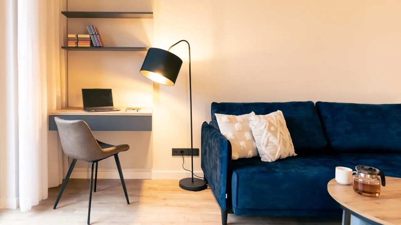 Spreeblau Royal Mit Eigenem Balkon Lägenhet Berlin Tyskland